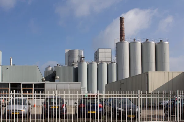 Melk fabriek in hoogeveen, Nederland — Stockfoto