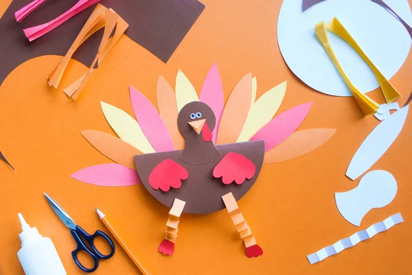 Paper Craft Kids Diy Turkey Made Thanksgiving Day Create Art — Stock Photo, Image