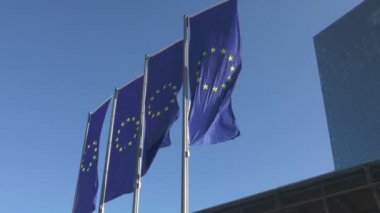 Avrupa bayrak önünde Ecb/Ezb Frankfurt, Almanya