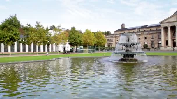 Kurhaus wiesbaden, kegelgrün — Stockvideo