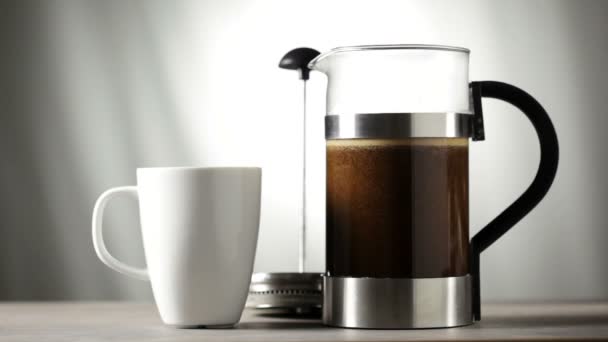 French press coffee maker — Stock Video