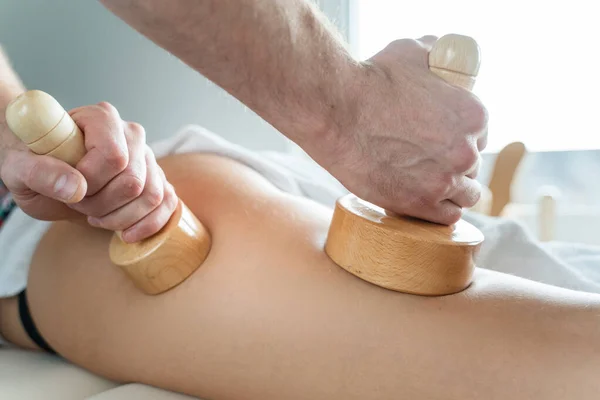 Close Back Unknown Woman Having Madero Therapy Massage Cellulite Treatment — Stock Photo, Image