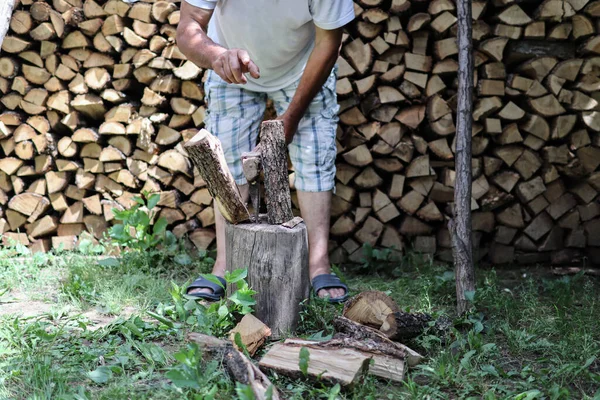 Lumberjack Chopping Wood Winter Yard Pile Cut Stumps Background Summer — Stock Photo, Image
