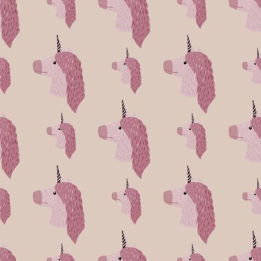 Tek boynuzlu at tatlı siluetleri soluk tonlarda kusursuz desenler. Açık mor midilli elementleriyle gri arkaplan.
