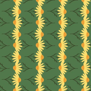 Soyut sarı papatya süsüsüyle dekoratif, pürüzsüz desen. Yeşil arka planda çiçek izleri var. Kumaş tasarımı, tekstil baskısı, ambalaj ve kapak için tasarlandı. Vektör illüstrasyonu.