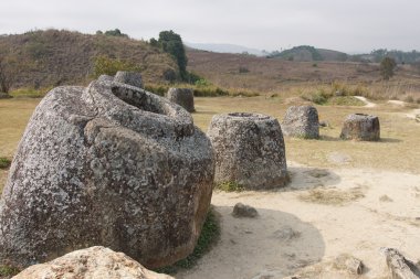 Kavanoz düz, Laos