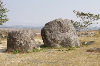 Kavanoz düz, Laos