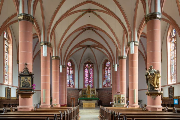 Bernkastel Allemagne Juin 2020 Vue Travers Allée Principale Église Paroissiale — Photo