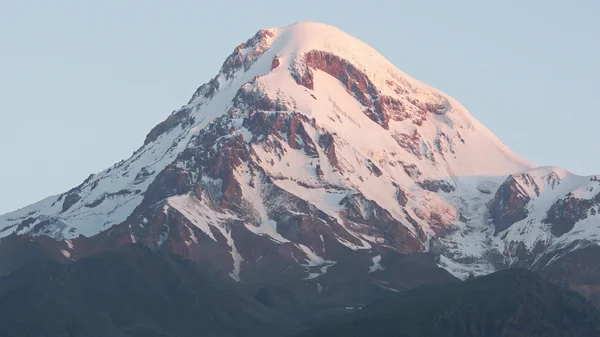 Mount kazbek, Georgien, Europa — Stockfoto