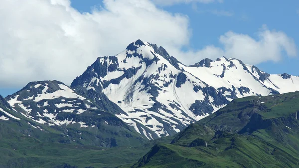 Kaukasus bergen, Mestia, Georgien — Stockfoto