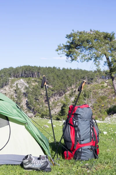 산 위에 캠핑. — 스톡 사진