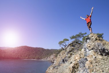 Fitness ve maraton yaşam sağlıklı yaşam dışında Big Island üzerinde güzel manzara içinde eğitim çalışan sporcu adam iz.