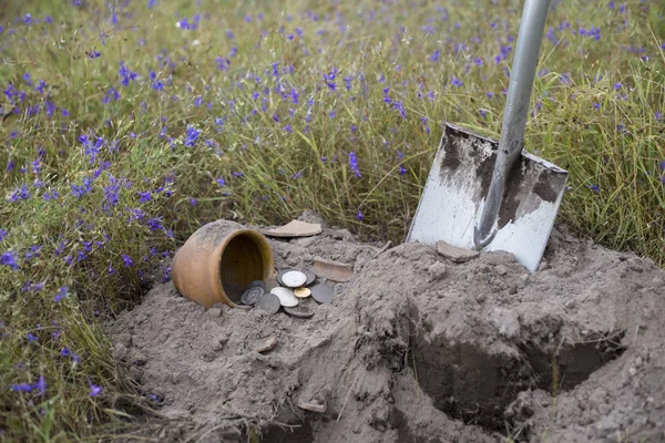 Fyndet av guldmynt. — Stockfoto