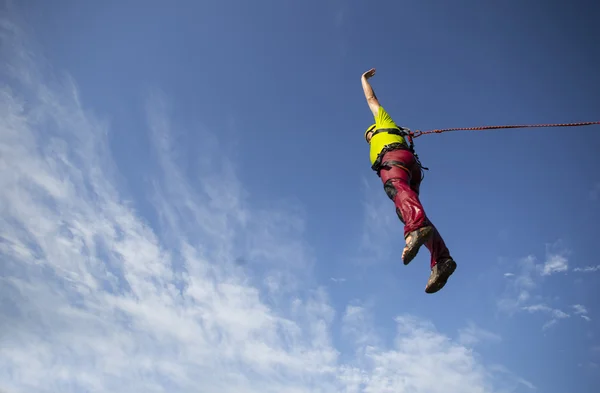 Jump off a cliff. — Stock Photo, Image