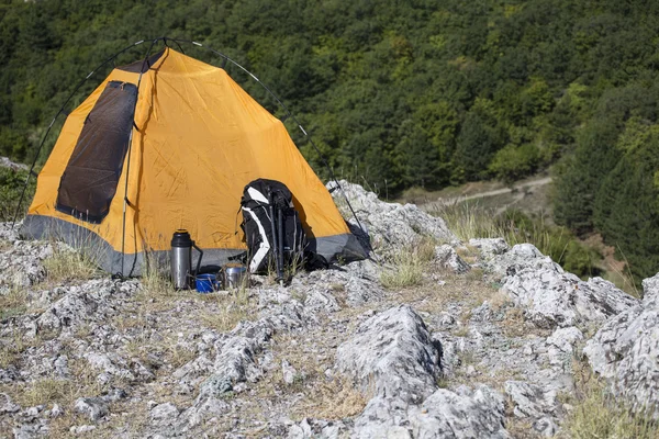 Camping na szczycie góry. — Zdjęcie stockowe