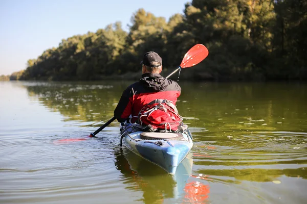 Faire du kayak sur le Colorado  . — Photo