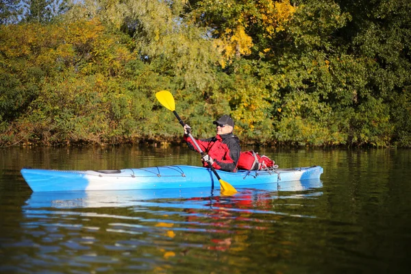 Kayak el río Colorado (Entre Lees Ferry y Glen Canyon Dam ). —  Fotos de Stock