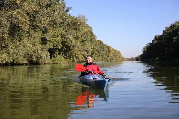 A Colorado River Kajak (Lees komp és Glen Canyon duzzasztógát között). — Stock Fotó