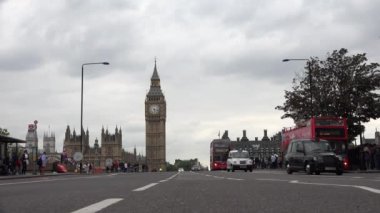 Londra Westminster Sarayı, Kırmızı Otobüslü Ağır Trafik Sokağı, Büyük Ben, Avrupa 'da Ünlü Yerler,
