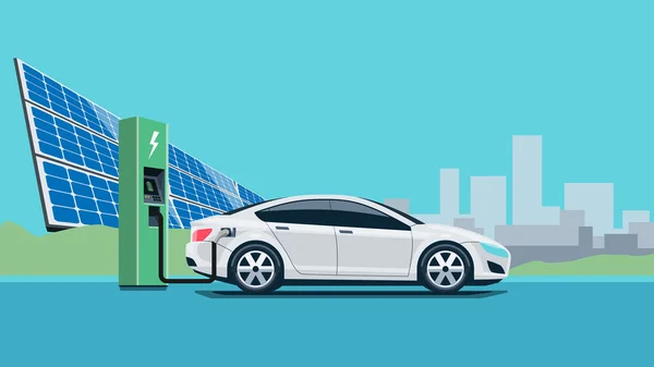 Chargement de voiture électrique à la station de recharge devant les panneaux solaires et les éoliennes — Image vectorielle