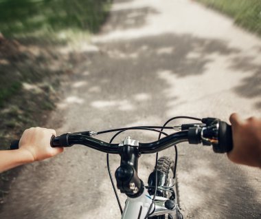 Gidon çocuk elleri ile 