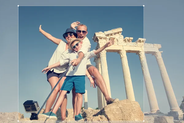 Glückliche Familie Selfie Foto — Stockfoto