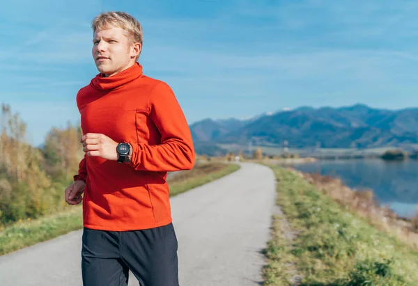 Man Dressed Red Long Sleeve Shirt Have Morning Jogging Road — Stock Photo, Image