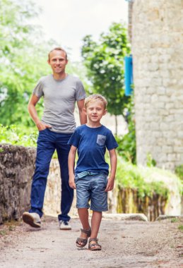 eski sokak şehir olarak baba ile oğlu