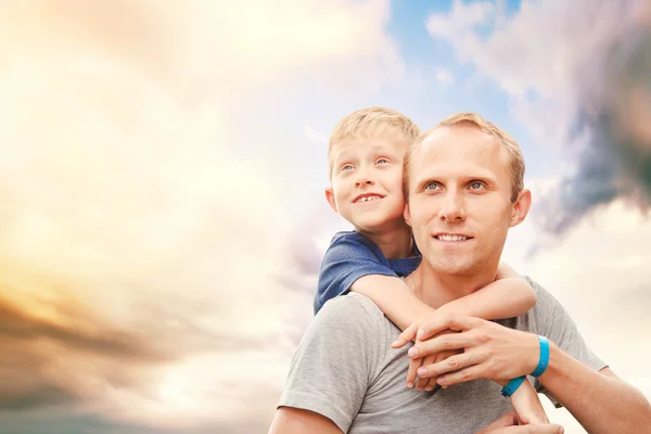 Père avec fils — Photo