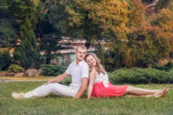 Pareja amorosa — Foto de Stock