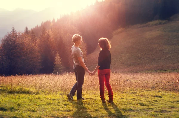 Two inlove on the  forest glade — Stock Photo, Image