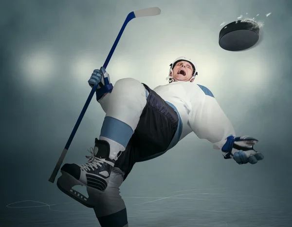 Hockey player fall dawn — Stock Photo, Image