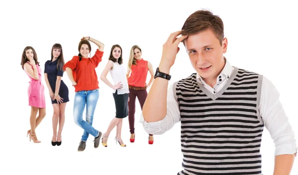 Flirten jongen met groep meisjes — Stockfoto