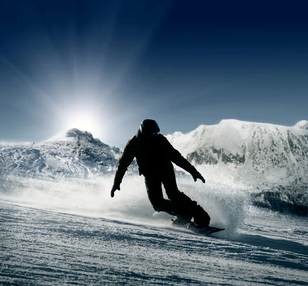 Snowboard siluet karda — Stok fotoğraf