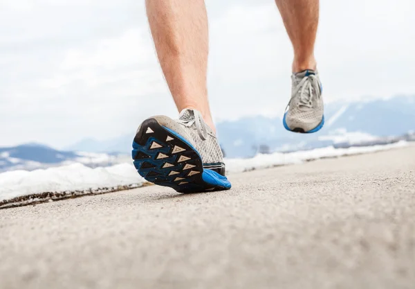 Runner benen in loopschoenen — Stockfoto