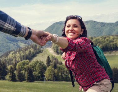 Yardım eli ile kadın