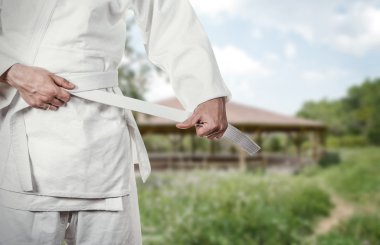 Karateka savaş için hazırlar