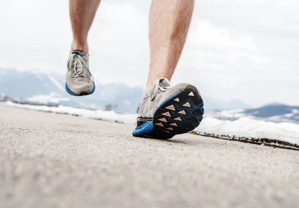 Runner benen in loopschoenen — Stockfoto