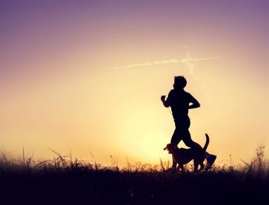 Köpek adamla Runner