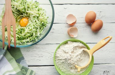 Kabak krep yemek pişirmek için malzemeler