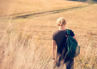 adam yürüme ülke tarafında