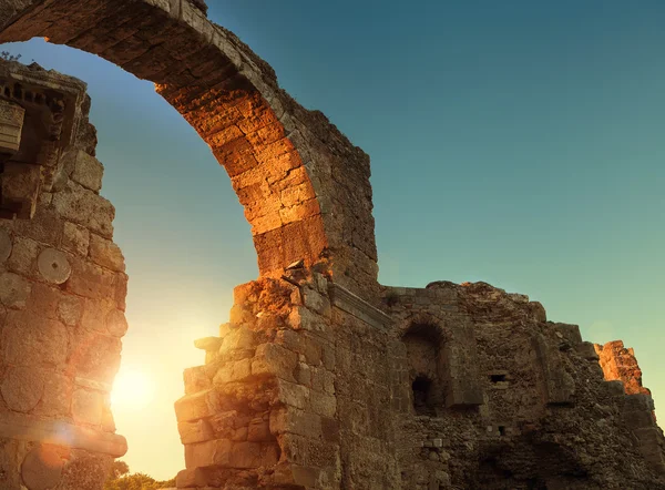 Side archway ruins in  Manavgat, Turkey — Stock Photo, Image