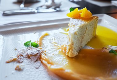 Badem fındık ile kabak cheesecake