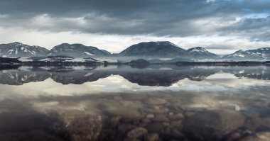 Ayna yansıması, Liptovska Mara, Slovakya
