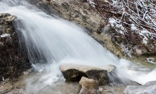 Fluss bei Janosikove diery, Slowakei — Stockfoto