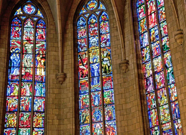 Lüksemburg Daki Notre Dame Katedralinde Lekeli Camlar — Stok fotoğraf