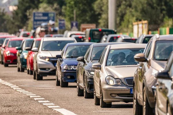 Ruzomberok Eslovaquia Agosto 2021 Carretera Llena Autos Por Atasco Tráfico — Foto de Stock