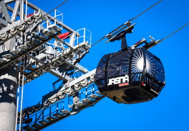 Modern teleferik funitel, Slovakya