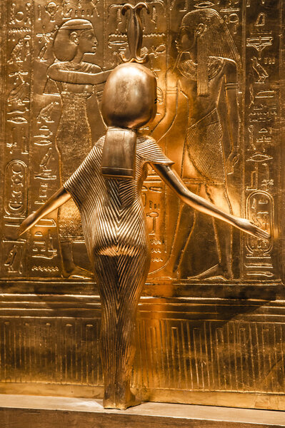 Objects from the thomb of Tutankhamen