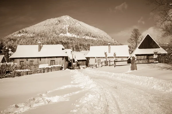 Historisches Dorf vlkolinec, Slowakei — Stockfoto